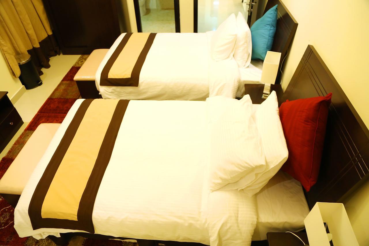 Travellers Hotel Apartment Dubai Dış mekan fotoğraf