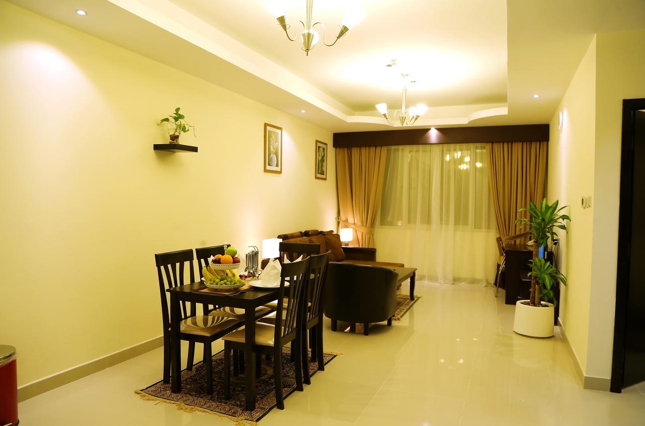 Travellers Hotel Apartment Dubai Dış mekan fotoğraf