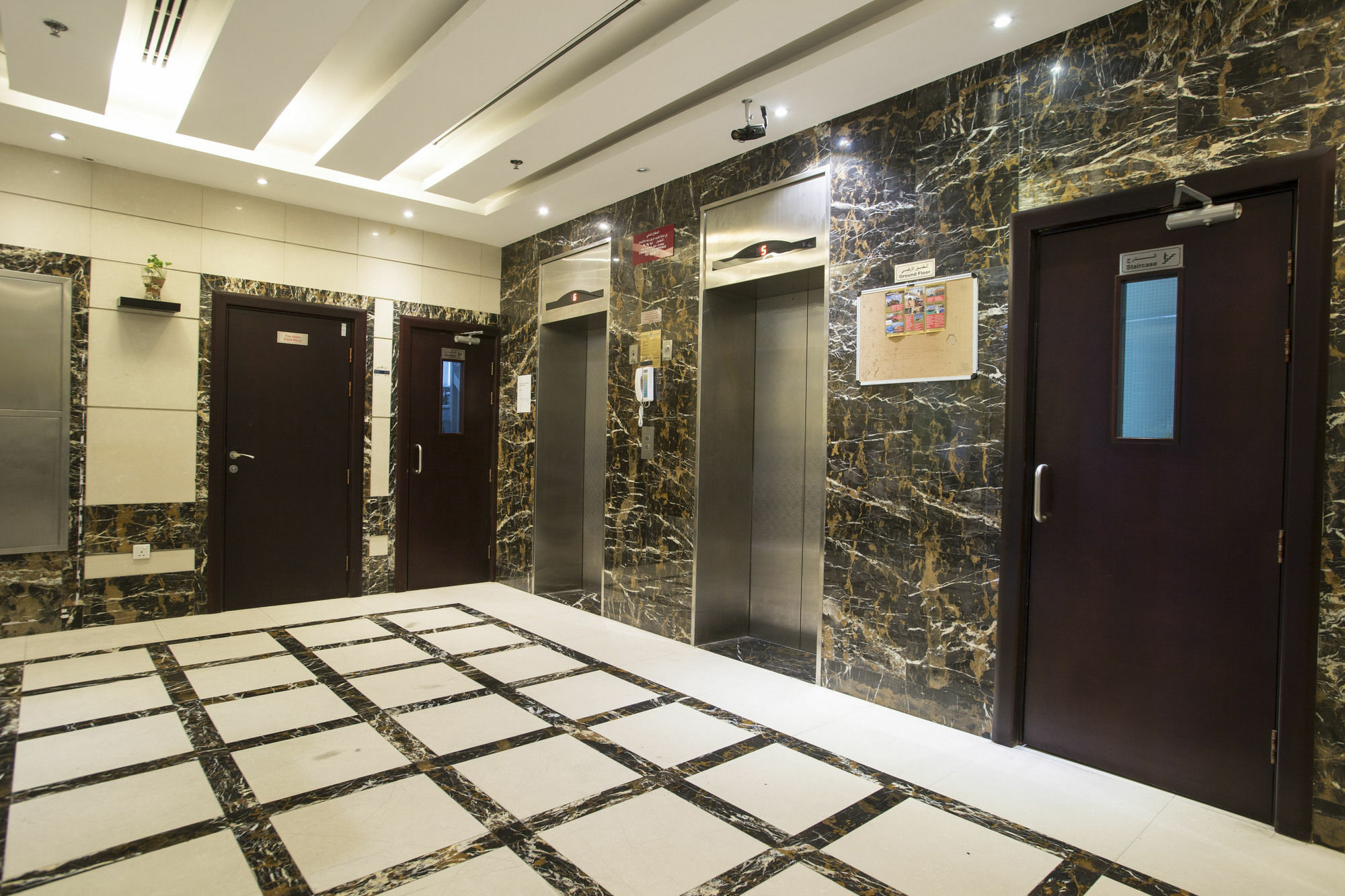 Travellers Hotel Apartment Dubai Dış mekan fotoğraf